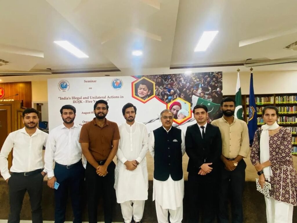 Youth Organization Pakistan Hosts Seminar on Kashmir Day
